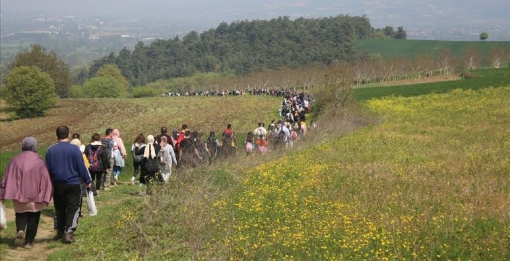 İnegöl Belediyesi'nden tarihi doğa yürüyüşü