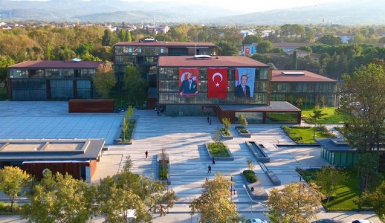 İnegöl'de hizmetler cebinde