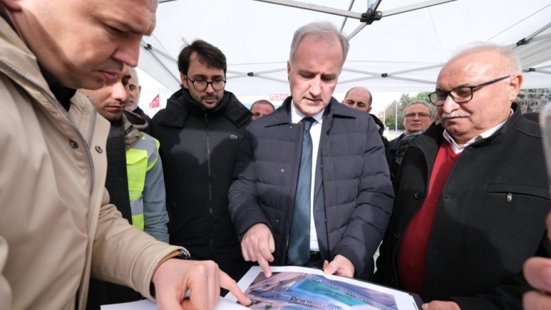 İnegöl'de yeni havuz için çalışmalar başladı
