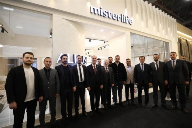İnegöl Protokolü İnegöllü mobilyacıları İstanbul Fuarında yalnız bırakmadı