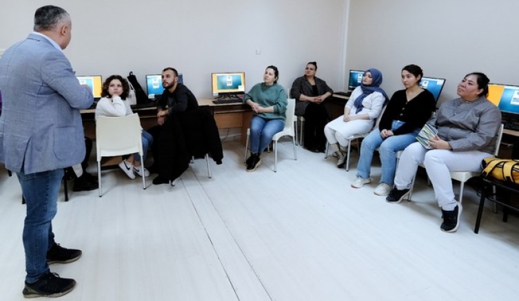 İş garantili eğitimler başladı