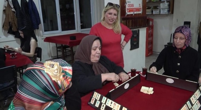 Isparta'da kıraathane kültürüne kadın dokunuşu
