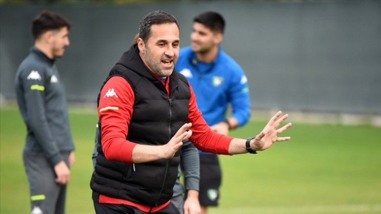 İşte Bursaspor'un gündemindeki hoca adayları!