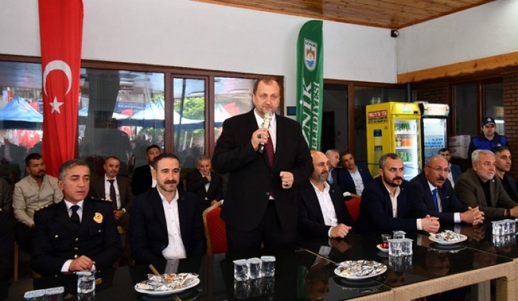 İznik'te geleneksel bayramlaşma