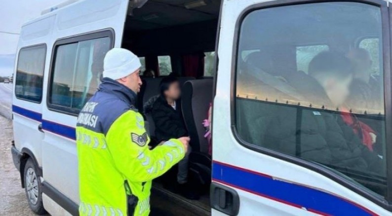 Jandarmadan öğrencilere trafik güvenliği denetimi