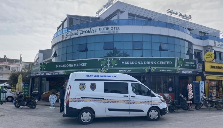 Kadın öldü, kocası ağır yaralı