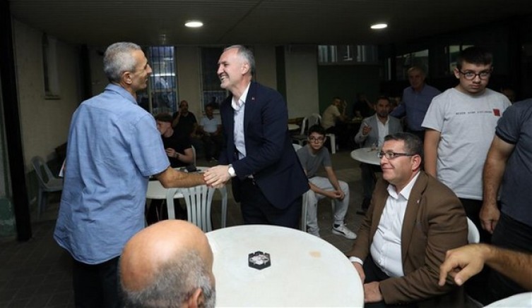 Kandil Geleneği Yeşil Camide Devam Etti