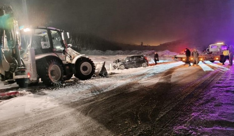 Kar kazayı beraberinde getirdi: 7 yaralı