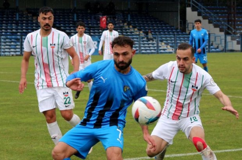 Karacabey Belediyespor play-off aşkına
