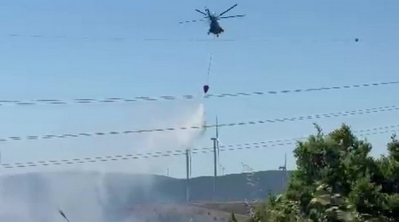 Karacabey'de engebeli arazide yangın