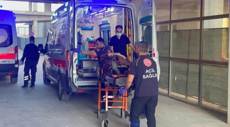 Karaman'da otomobiller çarpıştı: 3 yaralı