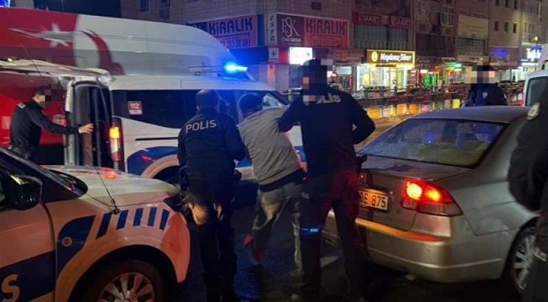 Kardeşini bıçaklayan şahıs gözaltına alındı: 1 yaralı