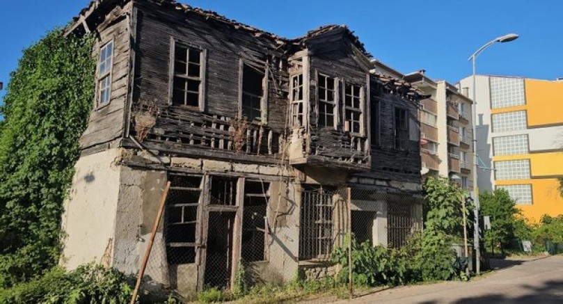 Kastamonu'da metruk binada erkek cesedi bulundu