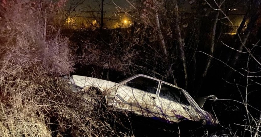 Kastamonu'da otomobil ağaca çarptı: 1 yaralı