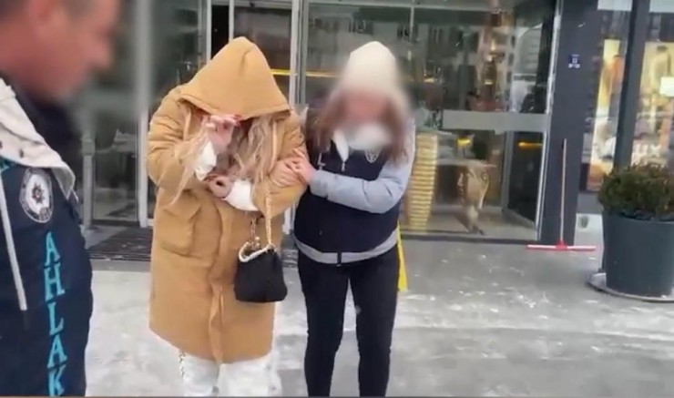 Kayseri’de eş zamanlı ‘fuhuş’ operasyonu