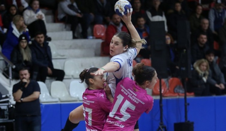 Kazanarak kapattılar: 29-32