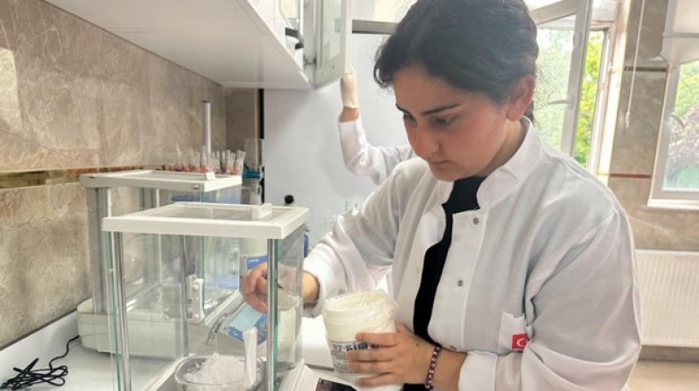 Kız lisesi sıfır atıkla örnek oluyor