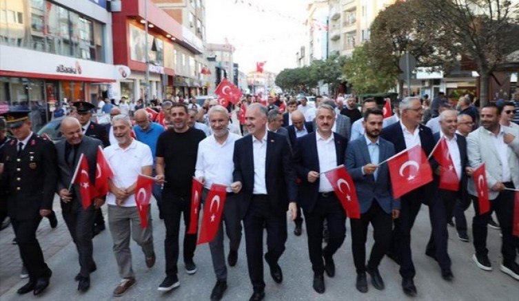 Kurtuluş Coşkusu Sokaklara Taşındı