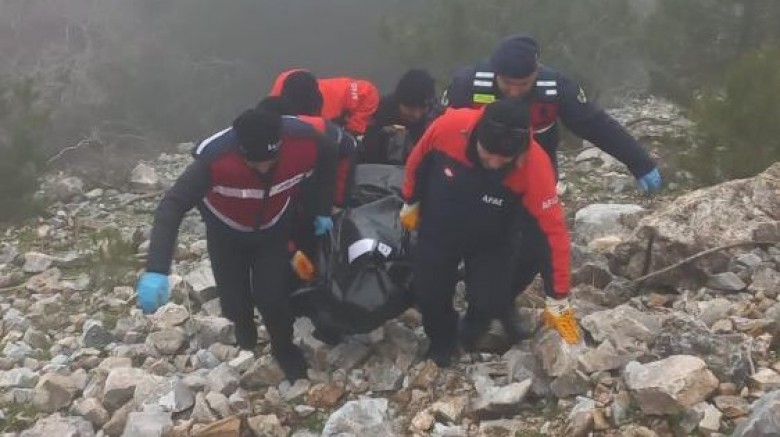 Kuşadası'nda uçurumdan düşen şahıs hayatını kaybetti