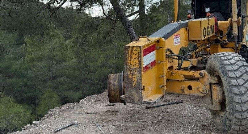 Lastiğin çarptığı kadın uçurumdan düşerek hayatını kaybetti