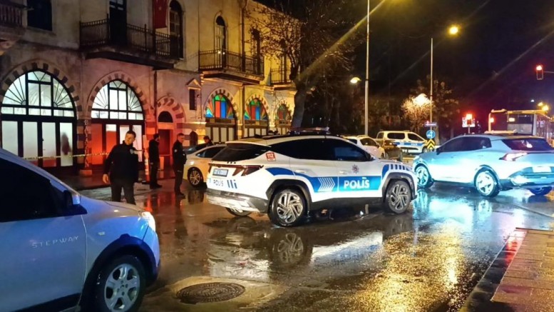 Lüks restorana silahlı saldırı