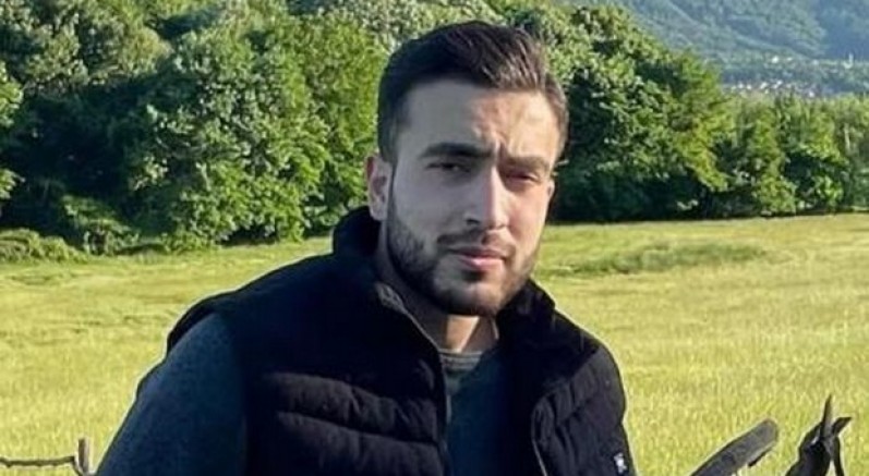 Makineye sıkışan işçi hayatını kaybetti