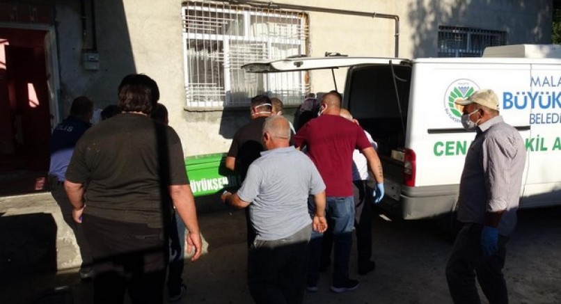 Malatya'da 26 yaşındaki genç evinde ölü bulundu
