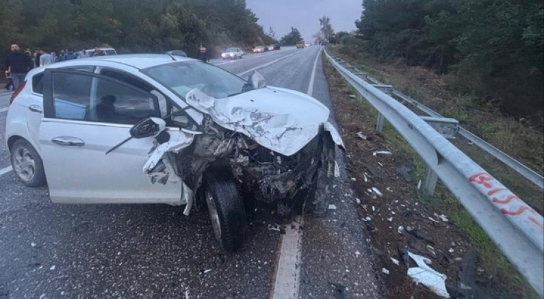 Manavgat’ta zincirleme kaza: 2 yaralı