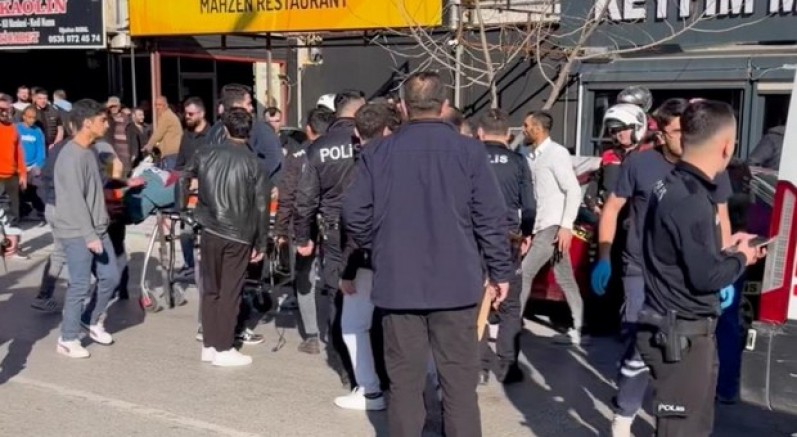 Manisa'da bıçaklı kavga: 1 ölü, 2 ağır yaralı