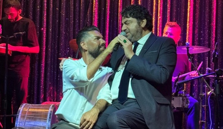Mehmet Çevik'e Hakan Taşıyan sürprizi