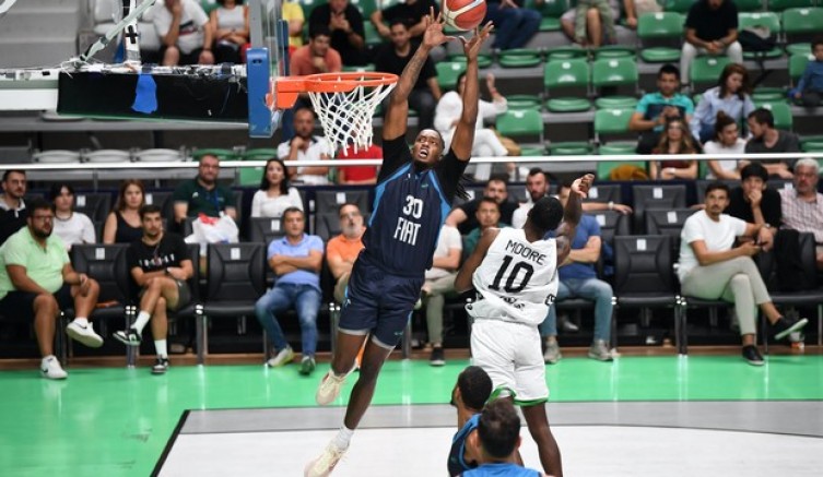 Mersin ve Tofaş finalde