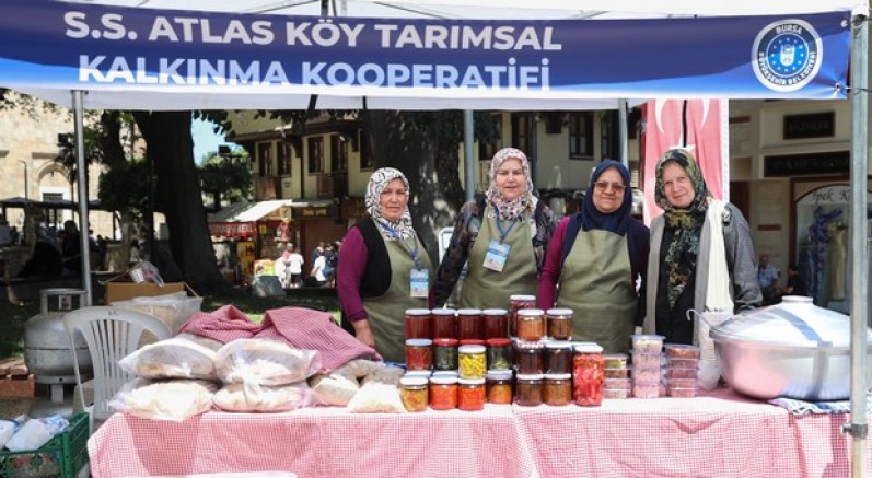 “Meydan Kadınların” dayanışma pazarına ilgi büyüyor