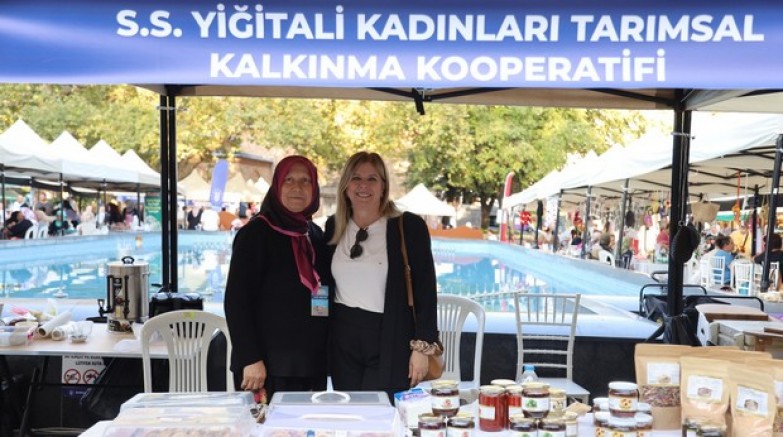 ‘’Meydan Kadınların’’ pazarına büyük ilgi