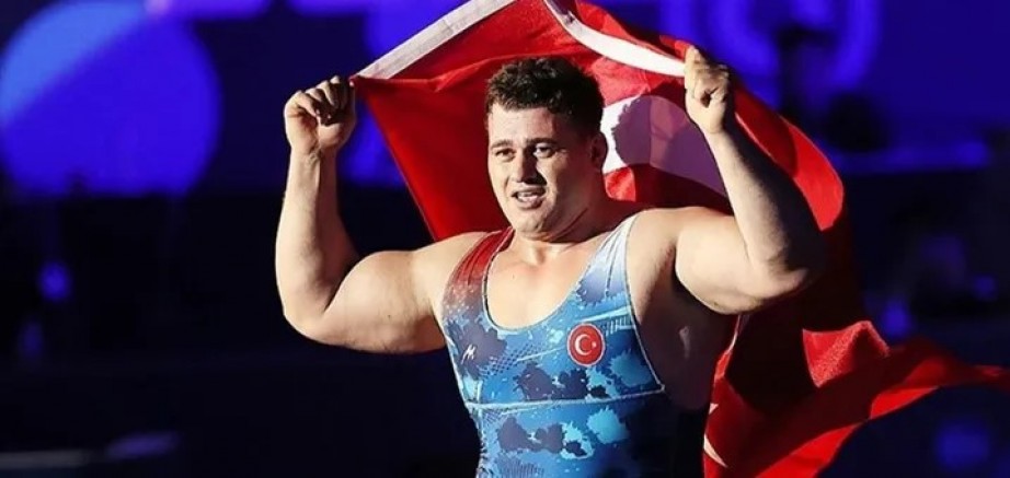 Milli Güreşçi Rıza Kayaalp’e büyük ceza