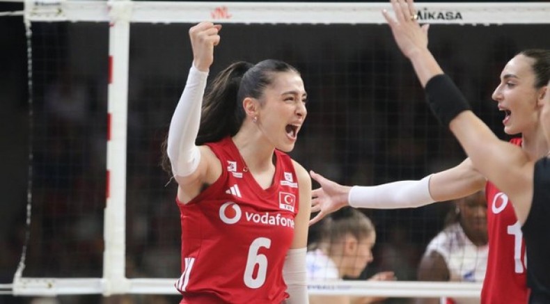 Milliler, Fransa'yı 3-0 mağlup etti