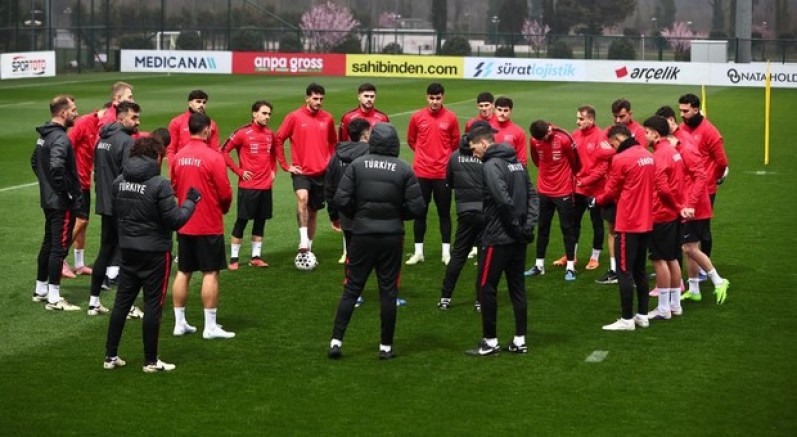 Milliler, Romanya maçı hazırlıklarını sürdürdü