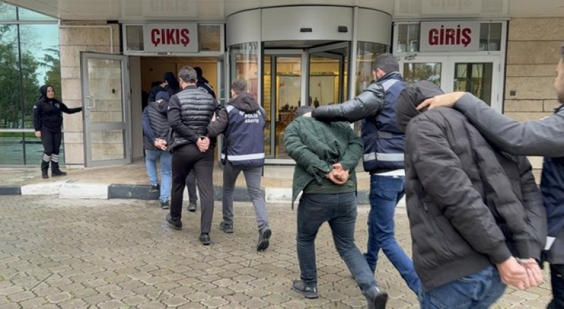 Milyonluk araç vurgunu operasyonunda 8 kişi tutuklandı