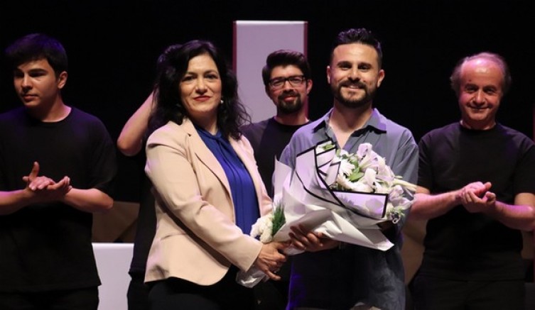 Mimarlar Odası'ndan LÖSEV'e destek