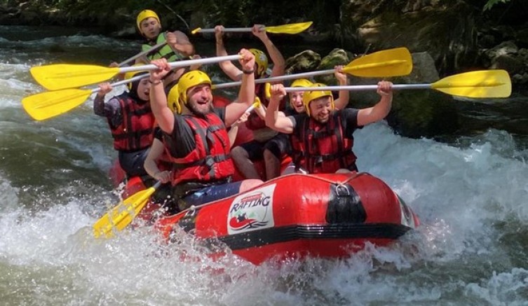 Mimarların rafting heyecanı