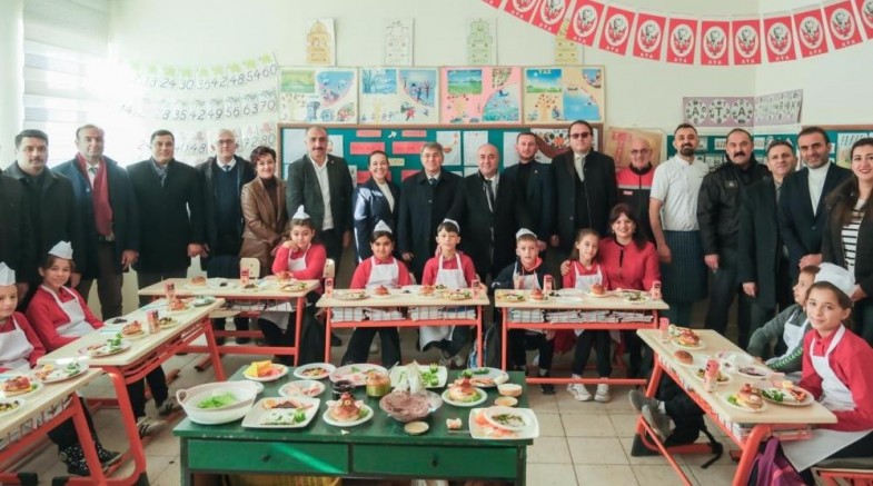 Minik Şeflerle Zeytinli Tarifler’in ilk durağı