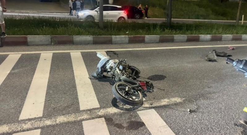 Motosiklet sürücüsü ağır yaralandı