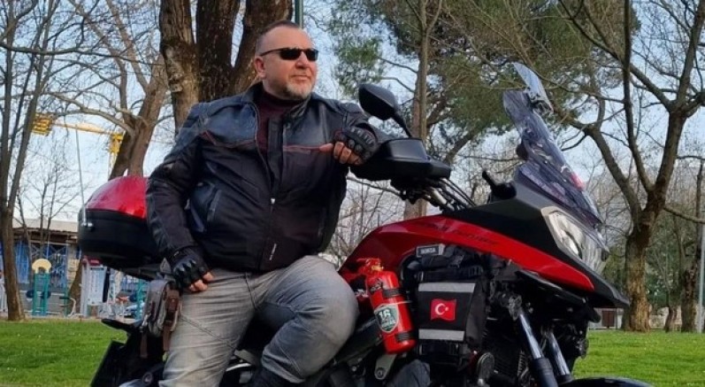 Motosiklet tutkunu sanatçı hayatını kaybetti