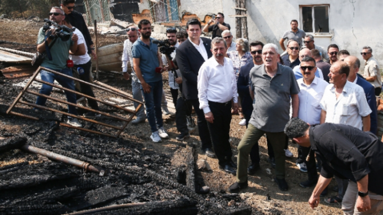 Müsavat Dervişoğlu, Bursa'da; Yangından etkilenenleri ziyaret etti