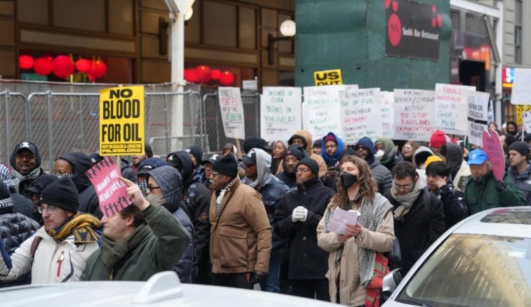 New York'ta binlerce kişi Venezuela için yürüdü