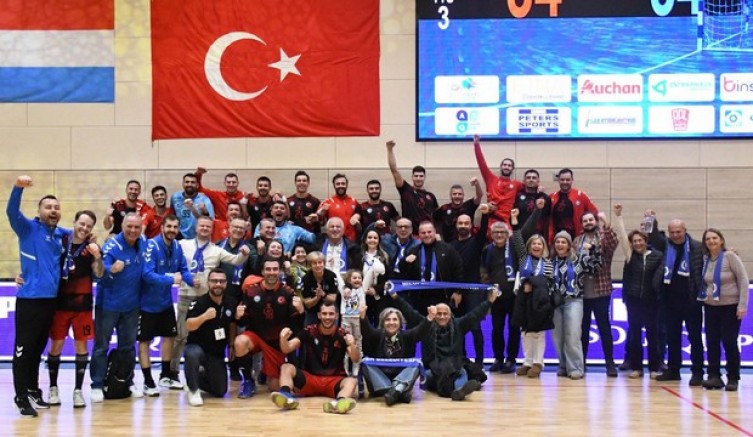 Nilüfer Belediyespor Avrupa’da son 16’da
