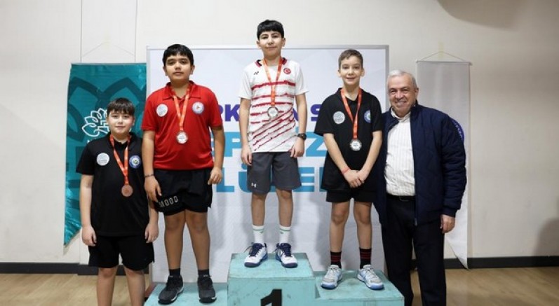 Nilüfer’de squash heyecanı