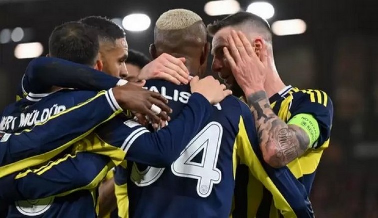 Norveç'te Fener alayı: 0-4