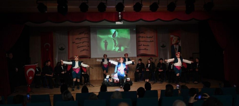 Öğrenciler Osmangazi'de Nutuk'u işte böyle anlattı