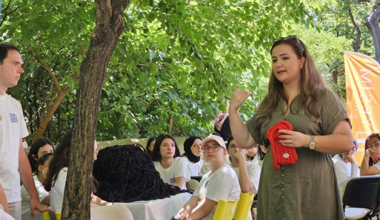 Öğrencilerden “Ecollectiv” projesine destek