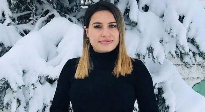 Öğretmen ve babası hayatını kaybetti